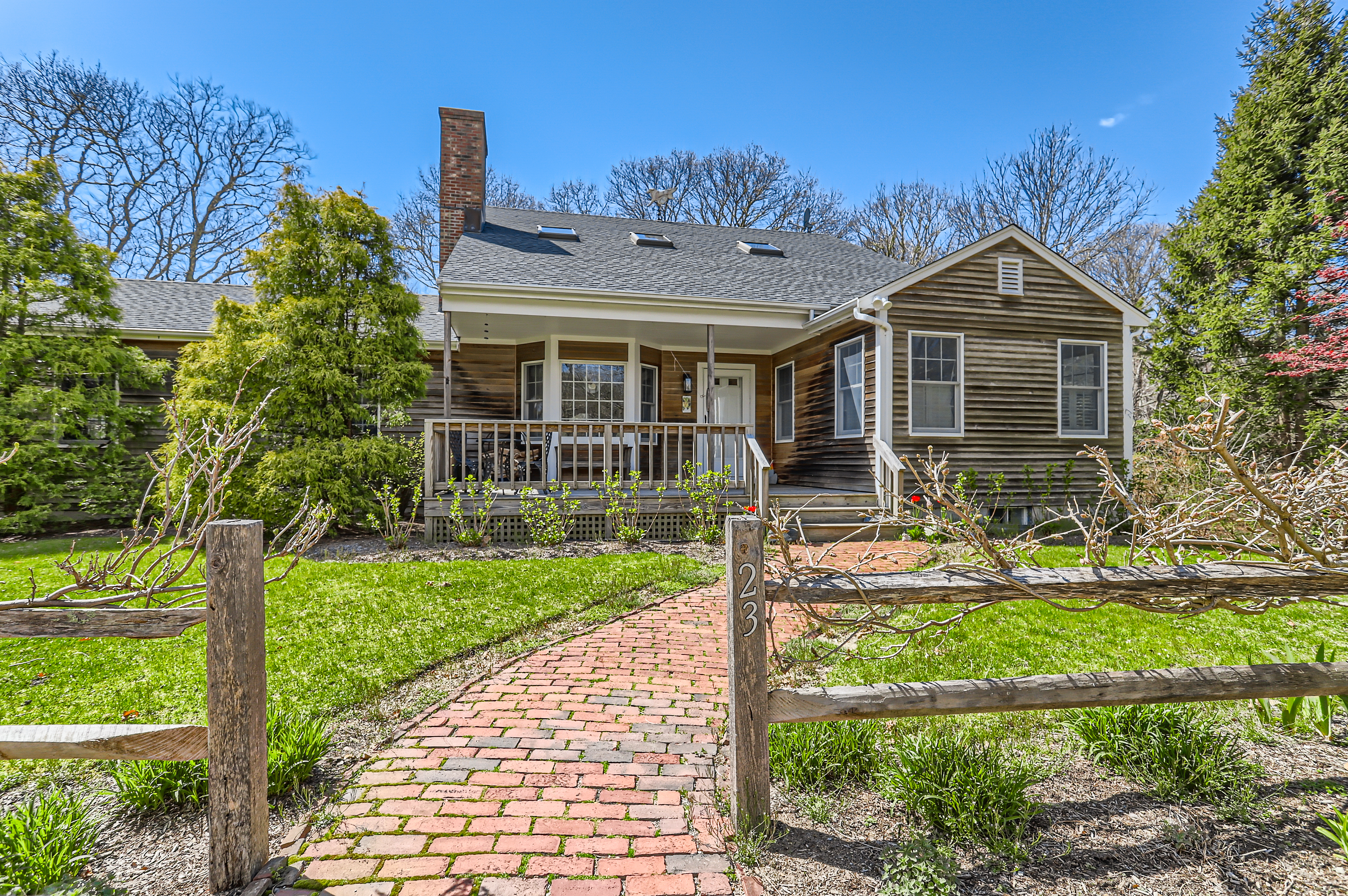 23 Strawberry Fields Way Vineyard Haven