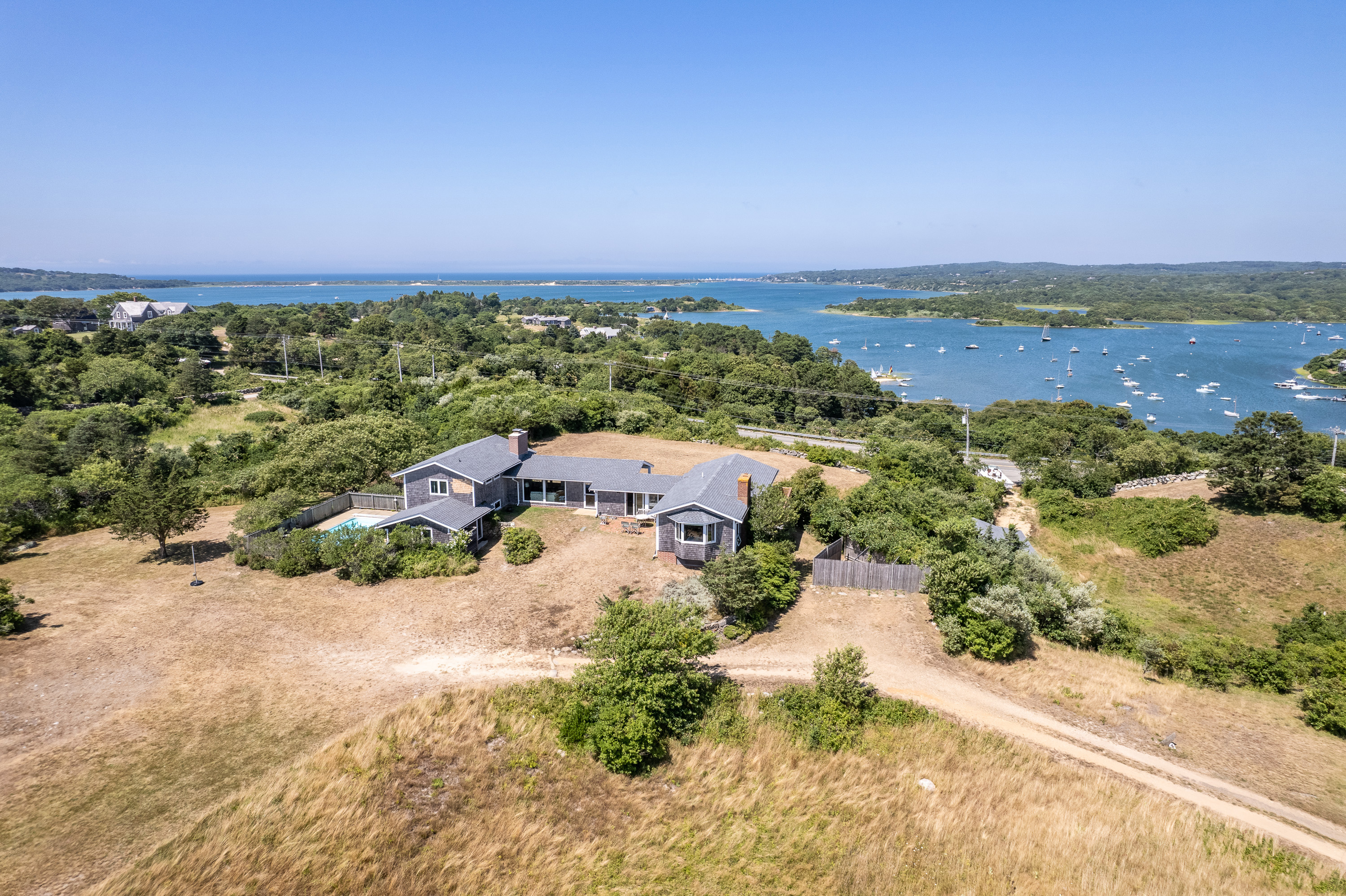 Blacksmith Valley, marthas vineyard, Waterfront property, Waterviews, Chilmark