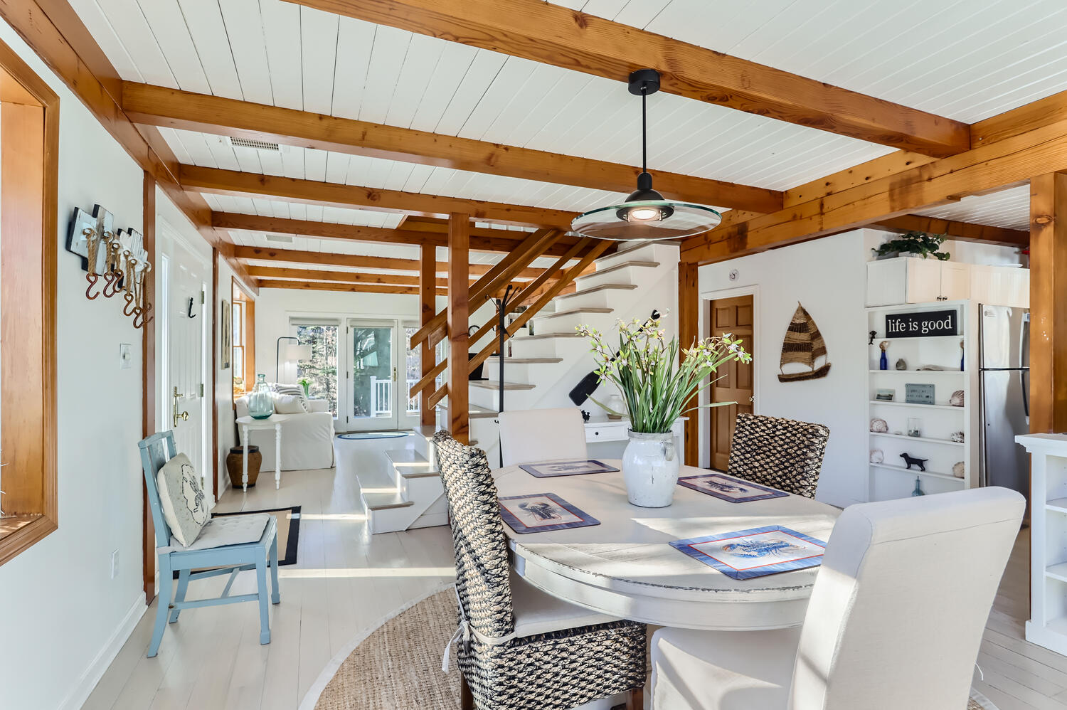 dining room, Duncan close