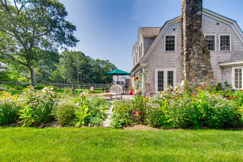 Martha's Vineyard Real Estate, property for sale, Chilmark, 13 Deer Path Lane, Swimming pool, Pool house, Stonewalls