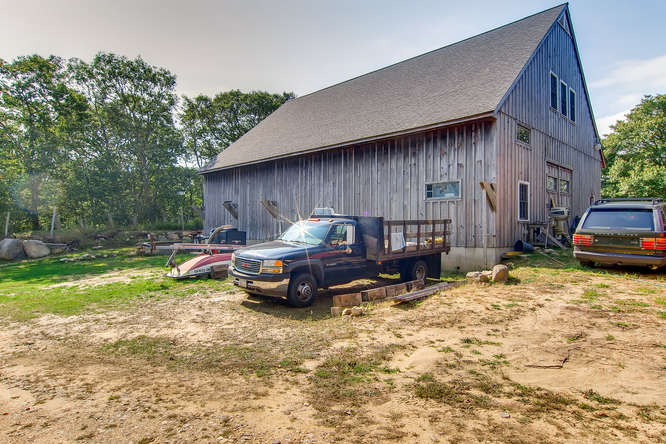 Tea Lane Associates, 9 Moshup Trail, Aquinnah, Farm, Barn, Cottage, Philbin, Property for sale