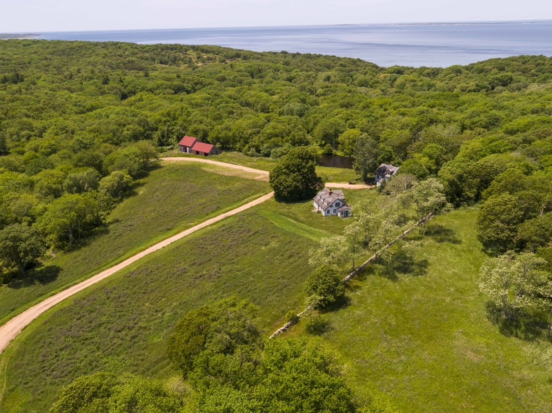 James Cagney, Martha's Vineyard, Farmhouse, Tea lane Associates