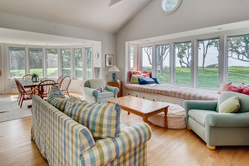 tea lane associates, 8 jethro lane, marthas vineyard, living room, property for sale