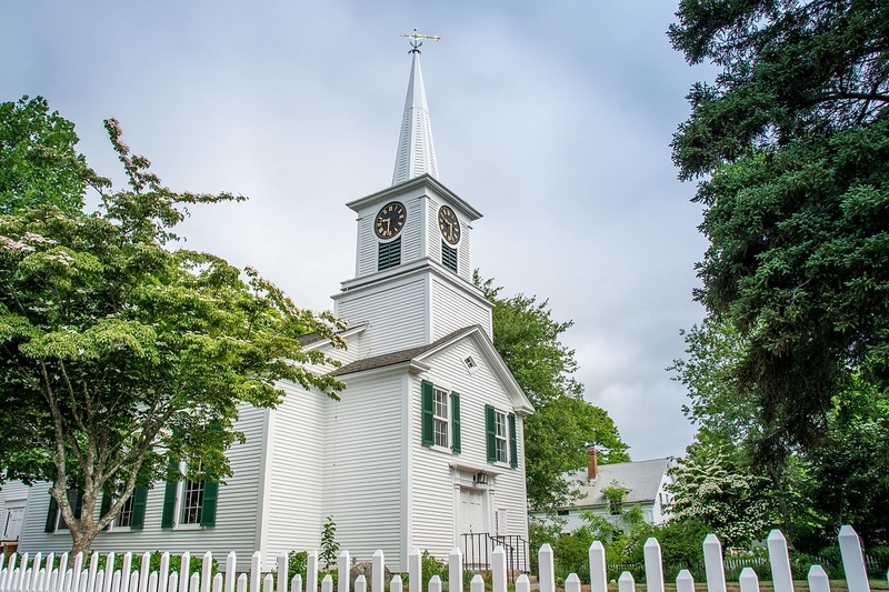 FEATURED PROPERTY Historic Home on Music Street West Tisbury Tea Lane Associates
