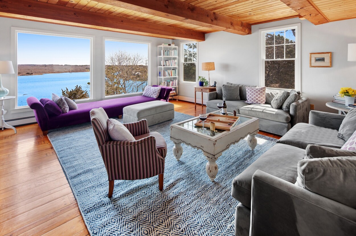 1 Clam Point Cove Road, Chilmark