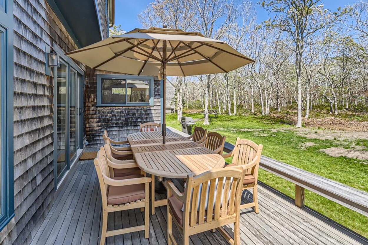 Near Bike Path West Tisbury 155607 4 bedrooms, 3 baths