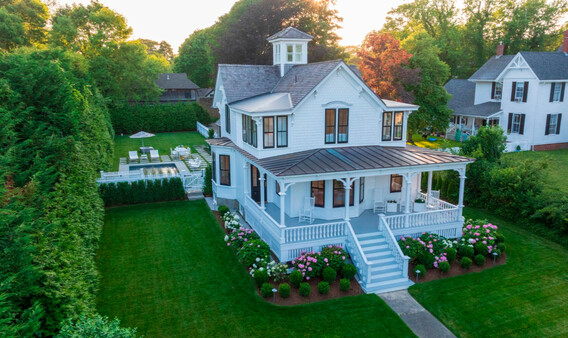 Martha's Vineyard Real Estate